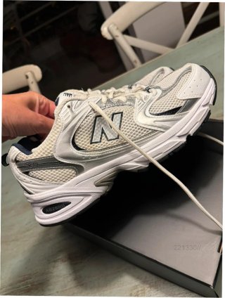 New Balance 530 Plata Malla Talla 41.5