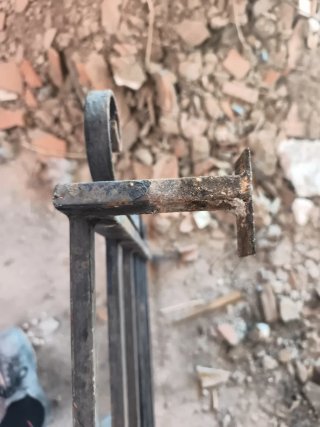 Reja de hierro forjado