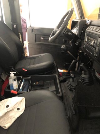 Land Rover Defender 2005