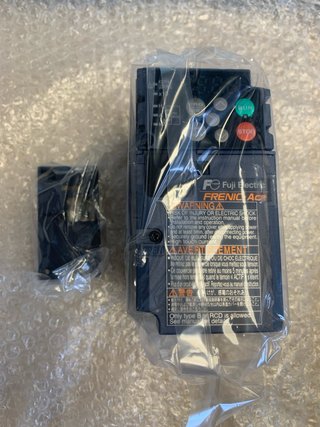 Fuji Electric AC Drive FRN0003E2S-7GA