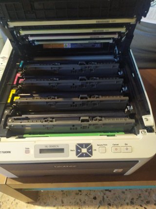 Impresora Láser Brother HL-3040CN