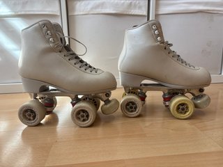 Patines artísticos talla 35
