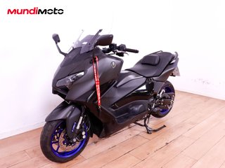 YAMAHA T-MAX 560