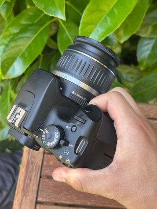 !!OFERTA!! Canon EOS Pro + 18-55mm y Accesorios