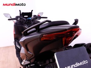 YAMAHA T-MAX 560