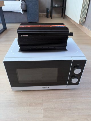Inversor de corriente 2000W y microondas TEKA
