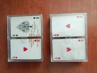 Set di poker con 4 mazzi francesi