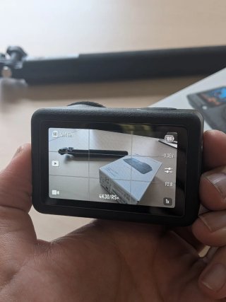 DJI Osmo Action 6 + Palo Selfie