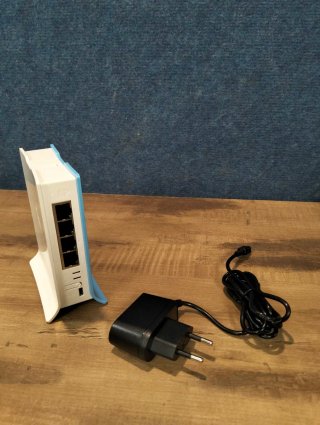 Punto de acceso MikroTik hAP lite TC RB941-2nD-TC
