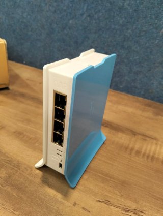 Punto de acceso MikroTik hAP lite TC RB941-2nD-TC