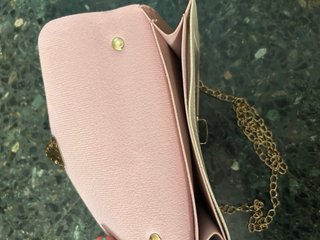 Bolso rosa y beige con estrellas