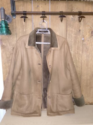 Pelliza o chaquetón piel de ovino
