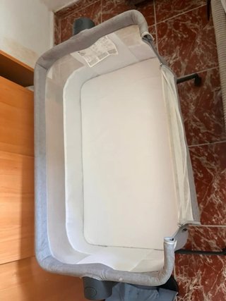 Cuna colecho bebé gris
