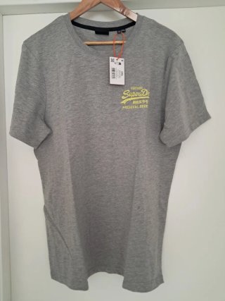 Camiseta Superdry Gris Jaspeado Talla XXL