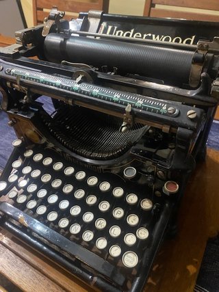 Máquina de escribir Underwood No. 5