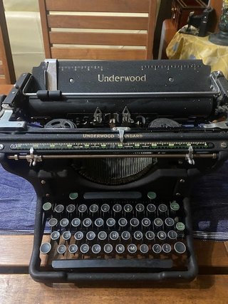 Máquina de escribir Underwood No. 5