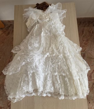 Bambola in porcellana in abito da sposa - Vintage