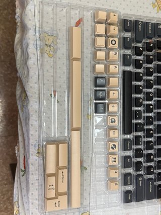 Set 182 Teclas Teclado Mecánico Beige/Negro
