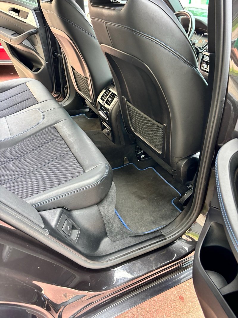 BMW X4 M40d 2019, foto 31