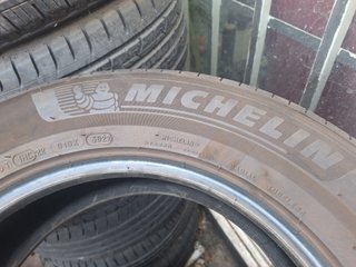 215 65 R17 99V Michelin - 1 neumático +80%