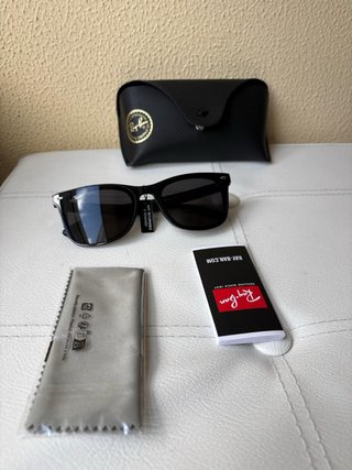 Gafas de sol Ray-Ban negras