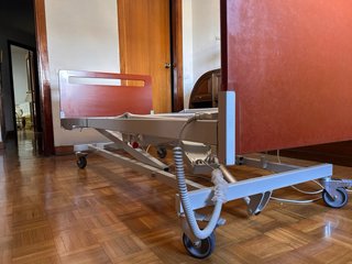 Cama articulada eléctrica