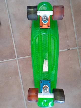 Monopatín Penny Board Verde Transparente