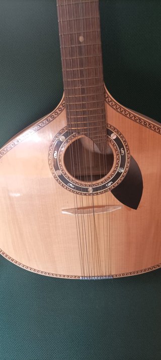Guitarra Portuguesa