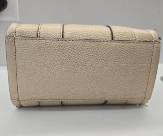 Bolsa Liu Jo dourada