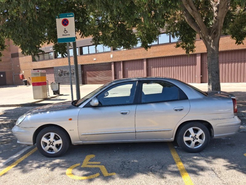 Daewoo Nubira 2003 - foto 1