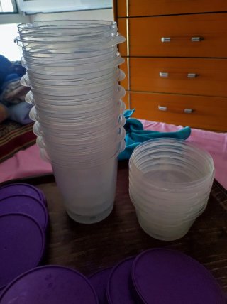 Set de 13 0 recipientes de plástico con tapa