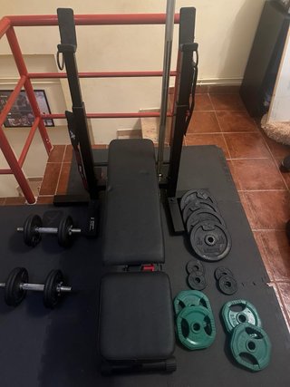 Press panca, manubri e dischi