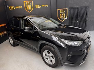 Toyota Rav4 2.5l 220H Advance