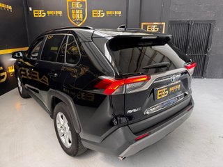 Toyota Rav4 2.5l 220H Advance