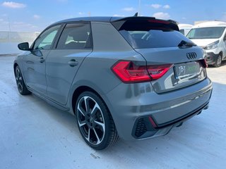 Audi A1 1.0 S_Tronic 116 cv. -Motor Av.- 22.990€