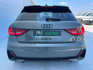 Audi A1 1.0 S_Tronic 116 cv. -Motor Av.- 22.990€