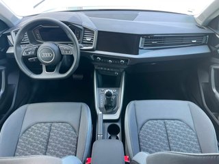 Audi A1 1.0 S_Tronic 116 cv. -Motor Av.- 22.990€