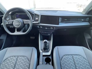 Audi A1 1.0 S_Tronic 116 cv. -Motor Av.- 22.990€