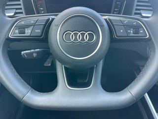 Audi A1 1.0 S_Tronic 116 cv. -Motor Av.- 22.990€