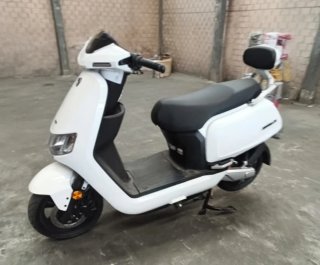 Motos Eléctricas de  50cc y 125cc