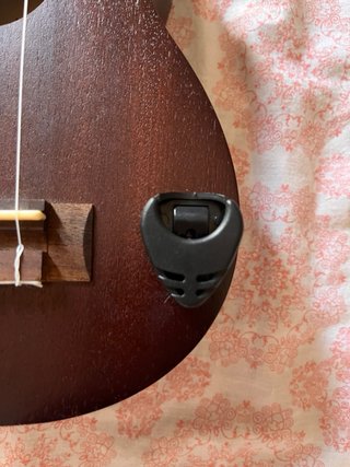 Ukelele Makala con funda y accesorios