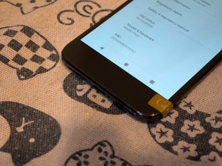 Google Pixel 2016 32GB Solo Telefono Senza Scatola