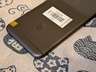 Google Pixel 2016 32GB Solo Telefono Senza Scatola