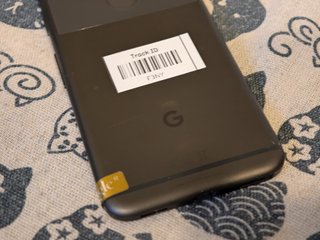 Google Pixel 2016 32GB Solo Telefono Senza Scatola