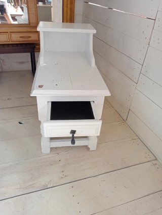 Mesa auxiliar blanca de madera Dos alturas