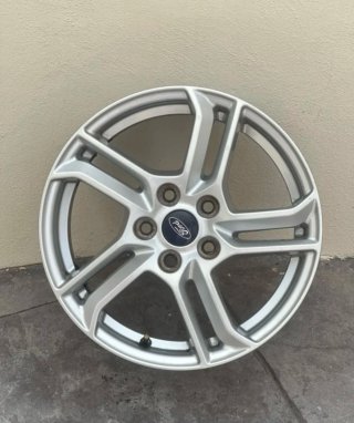 Llantas Ford para Ford Focus y Ford Fiesta R 16