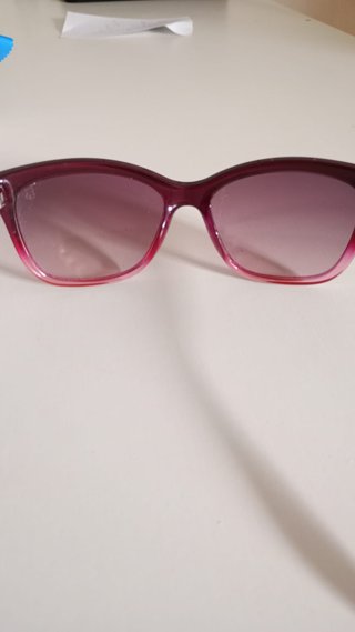 Gafas de sol Tous rosas y moradas
