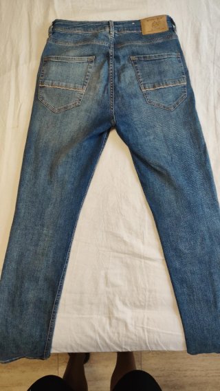 Vaqueros Slim talla 28