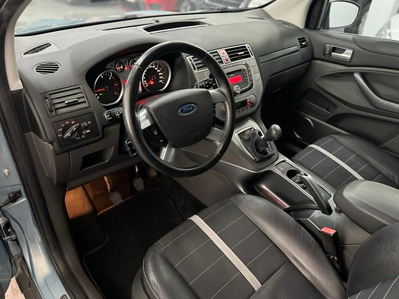 Ford Kuga 2.0 TDCi Titanium 4WD 2009, foto 9