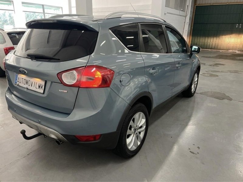 Ford Kuga 2.0 TDCi Titanium 4WD 2009, foto 8